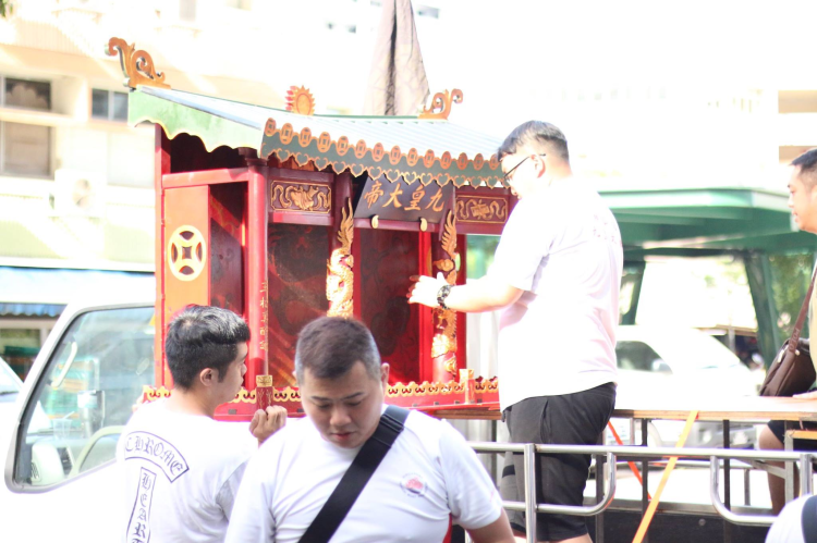 The deities were all loaded up onto a lorry and brought over to the temple.